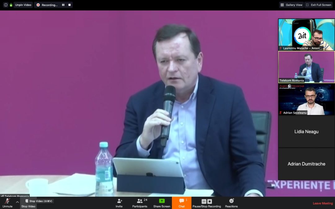 Ce folosesc pentru a lucra de acasa, dar si sa tin legatura cu cei dragi